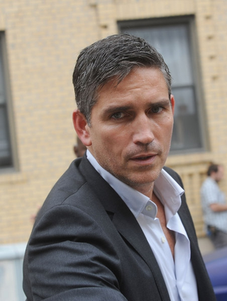Illustration for article titled Person of Interest set photos